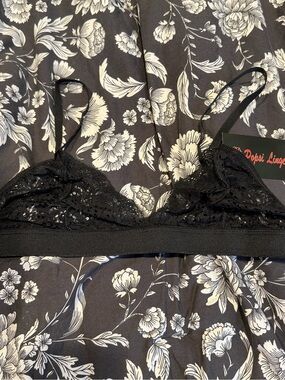 Popsi Lingerie Black Lace Triangle Bralette